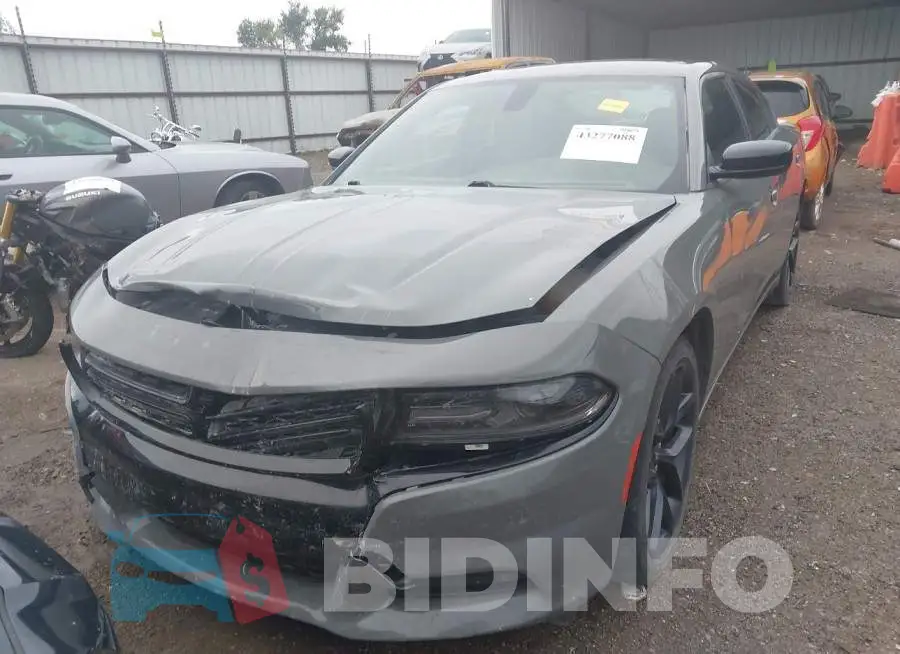 2C3CDXBG8KH588687 Photo# 2