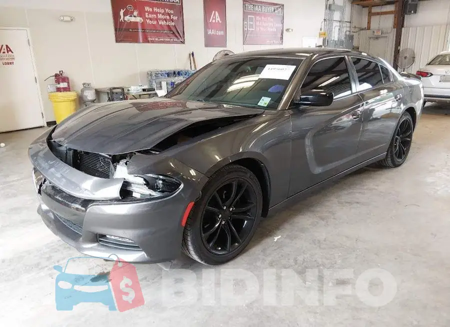 2C3CDXHG7GH163167 Photo# 2