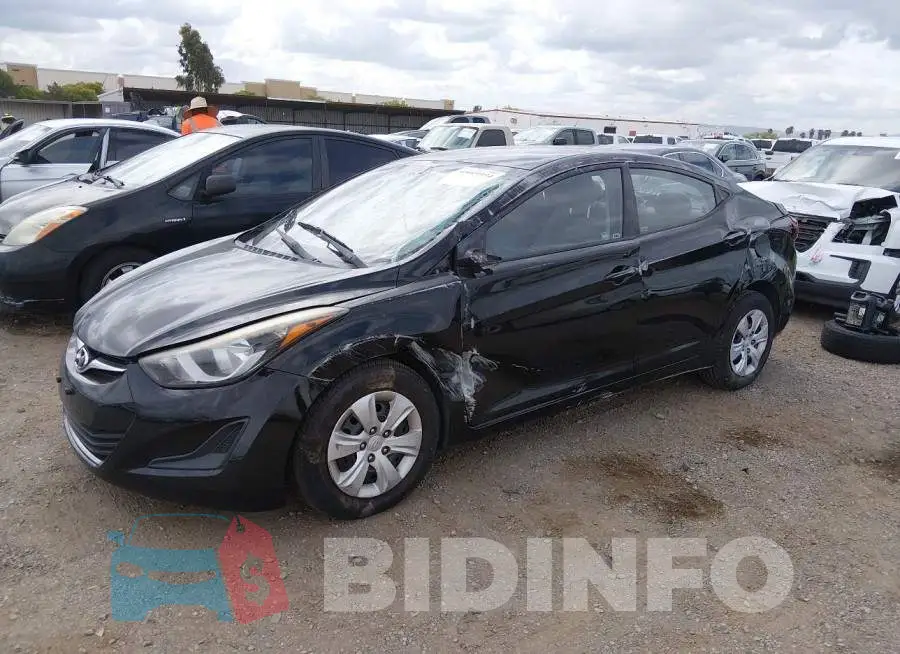 5NPDH4AE8GH695899 Photo# 2