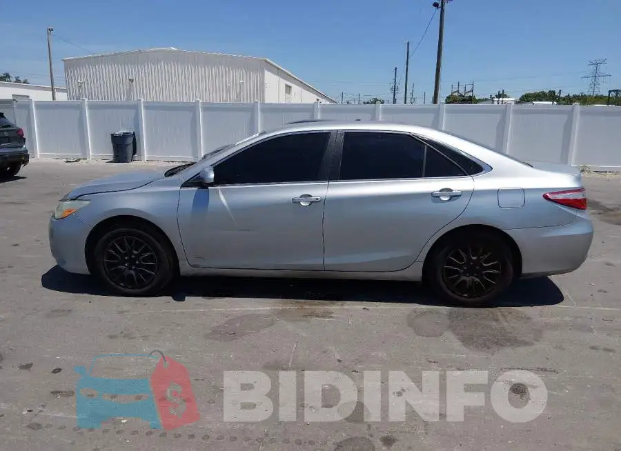 4T4BF1FK9GR545138 Photo# 14