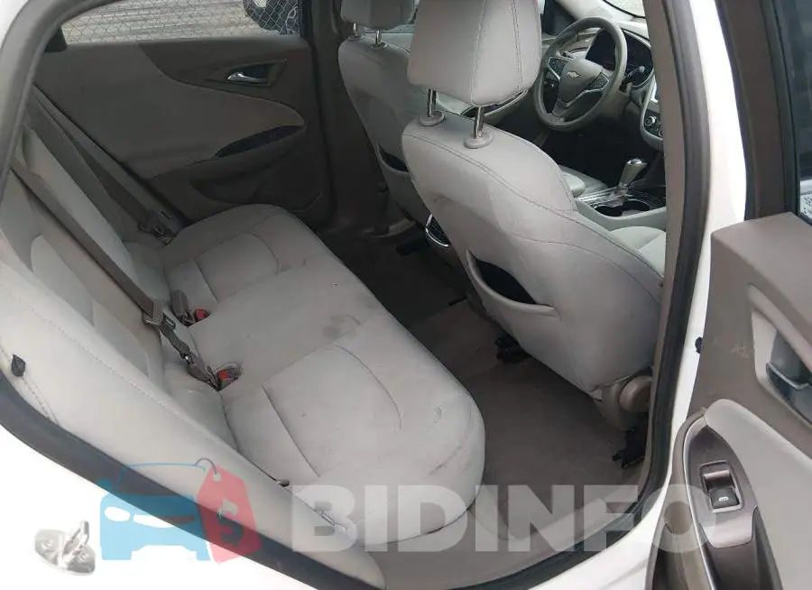 1G1ZD5ST6LF036186 Photo# 8
