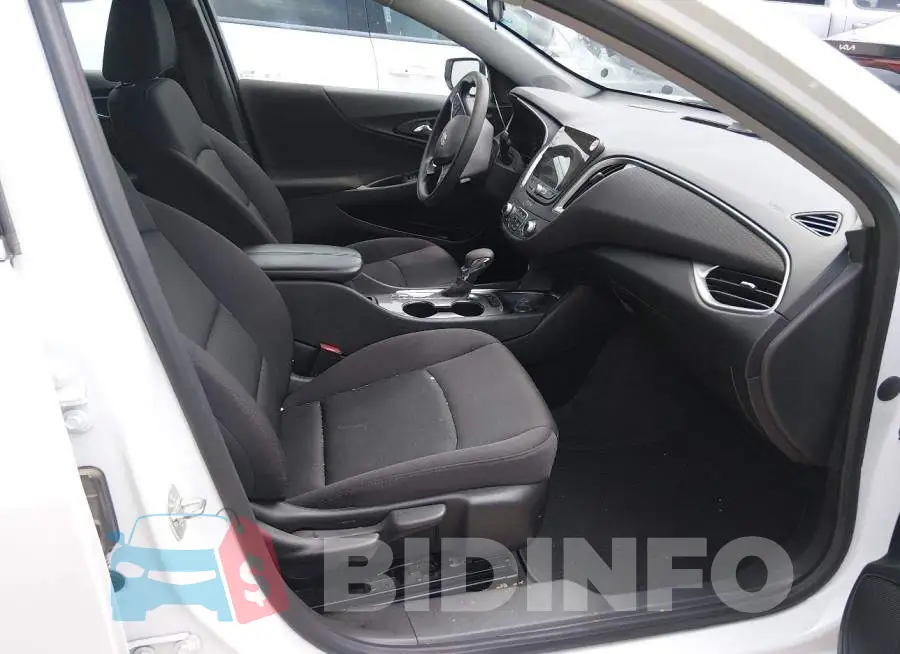 1G1ZD5ST6RF161780 Photo# 5