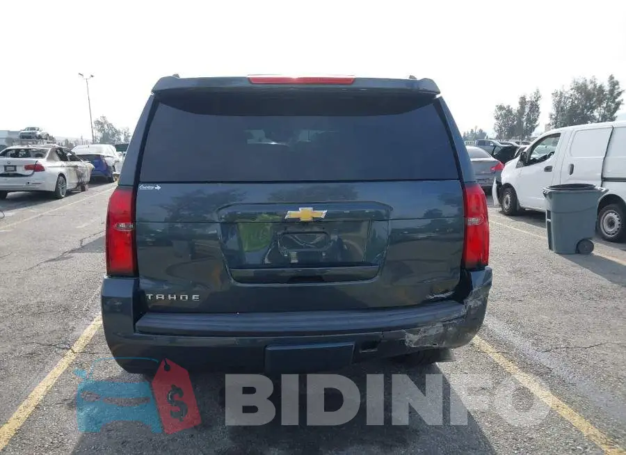 1GNSCBKC0KR360815 Photo# 16