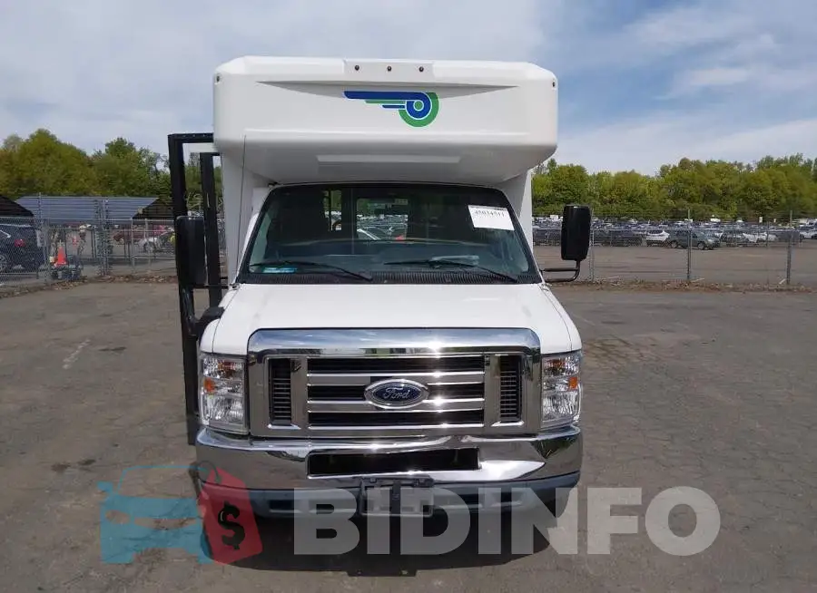 1FDEE3F61JDC06373 Photo# 13