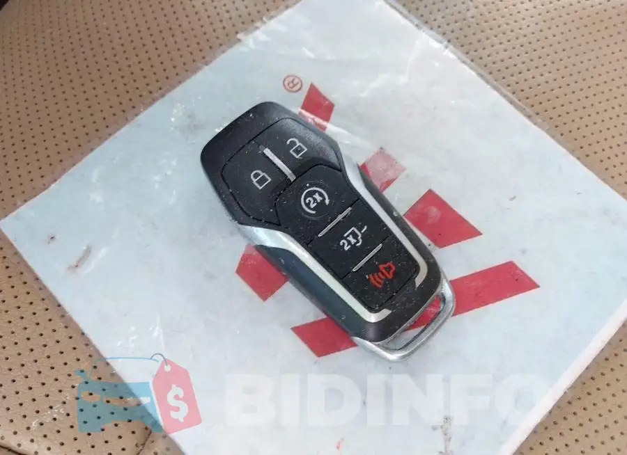 1FTFX1EG4GKE70127 Photo# 11