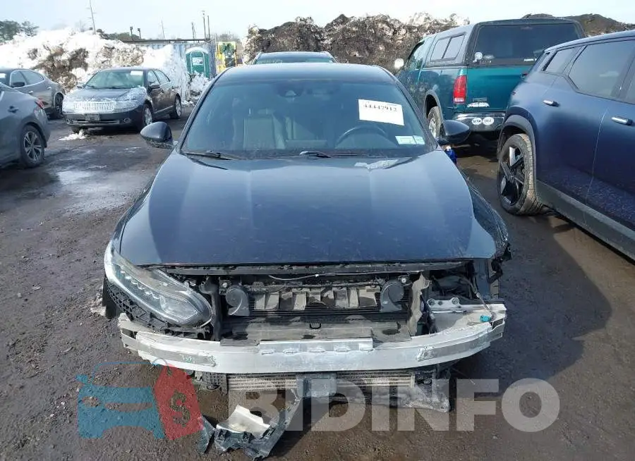 1HGCV1F35JA205073 Photo# 12