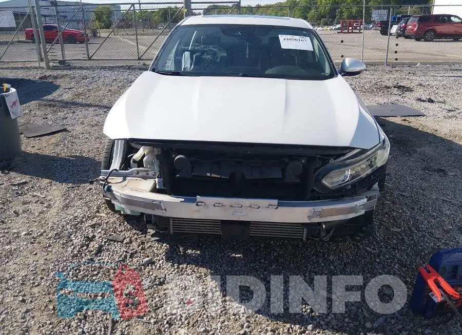 1HGCV1F59KA114584 Photo# 13