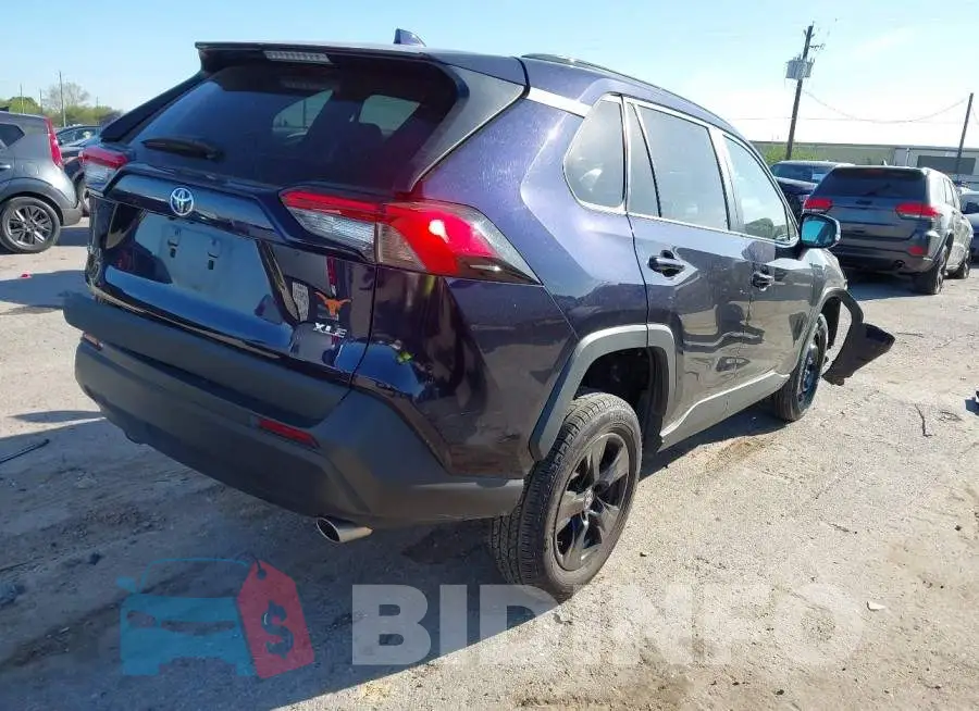 2T3W1RFV2RW332464 Photo# 4