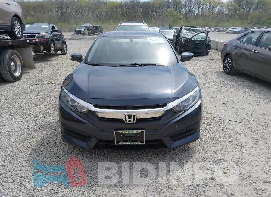 19XFC2F74HE054082 Photo# 13