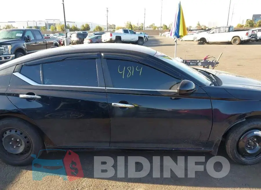 1N4BL4BV6KC175893 Photo# 14