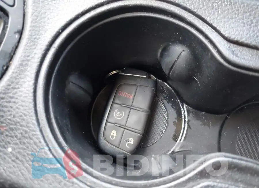 3C4NJDAB0LT167458 Photo# 11