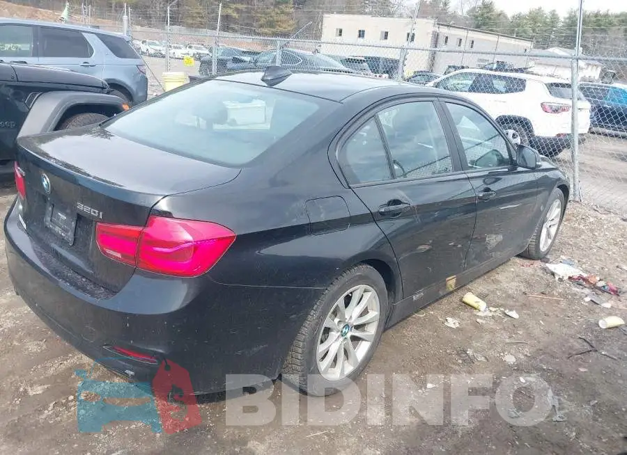 WBA8A3C56GK688543 Photo# 4