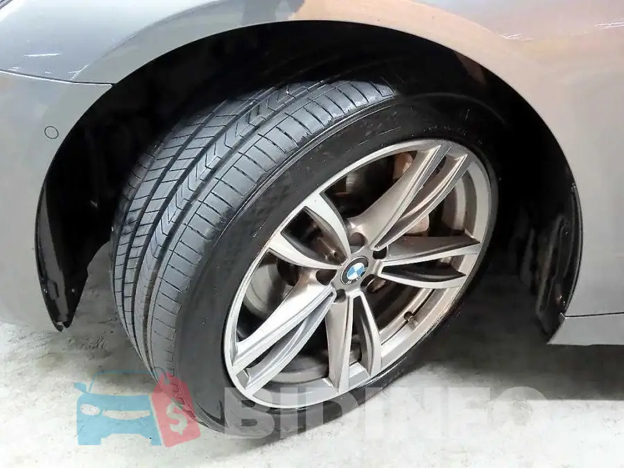 WBA7G6104GG509275 Photo# 6